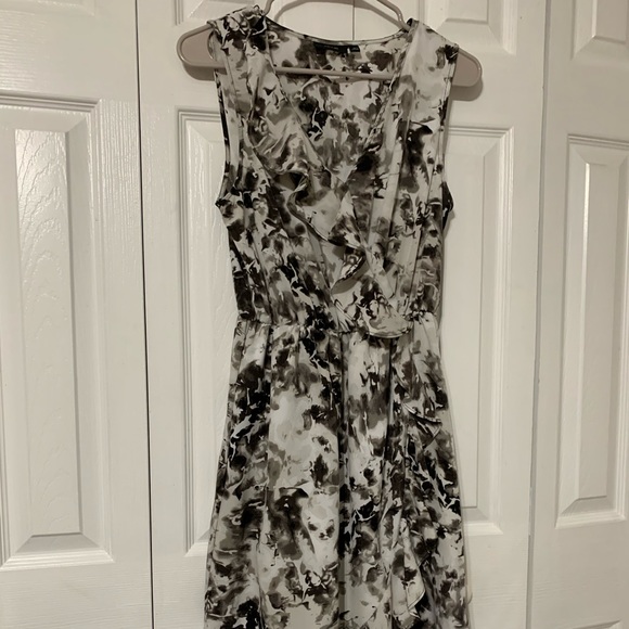 Apt 9 ruffle high/low summer dress size M - Picture 12 of 13